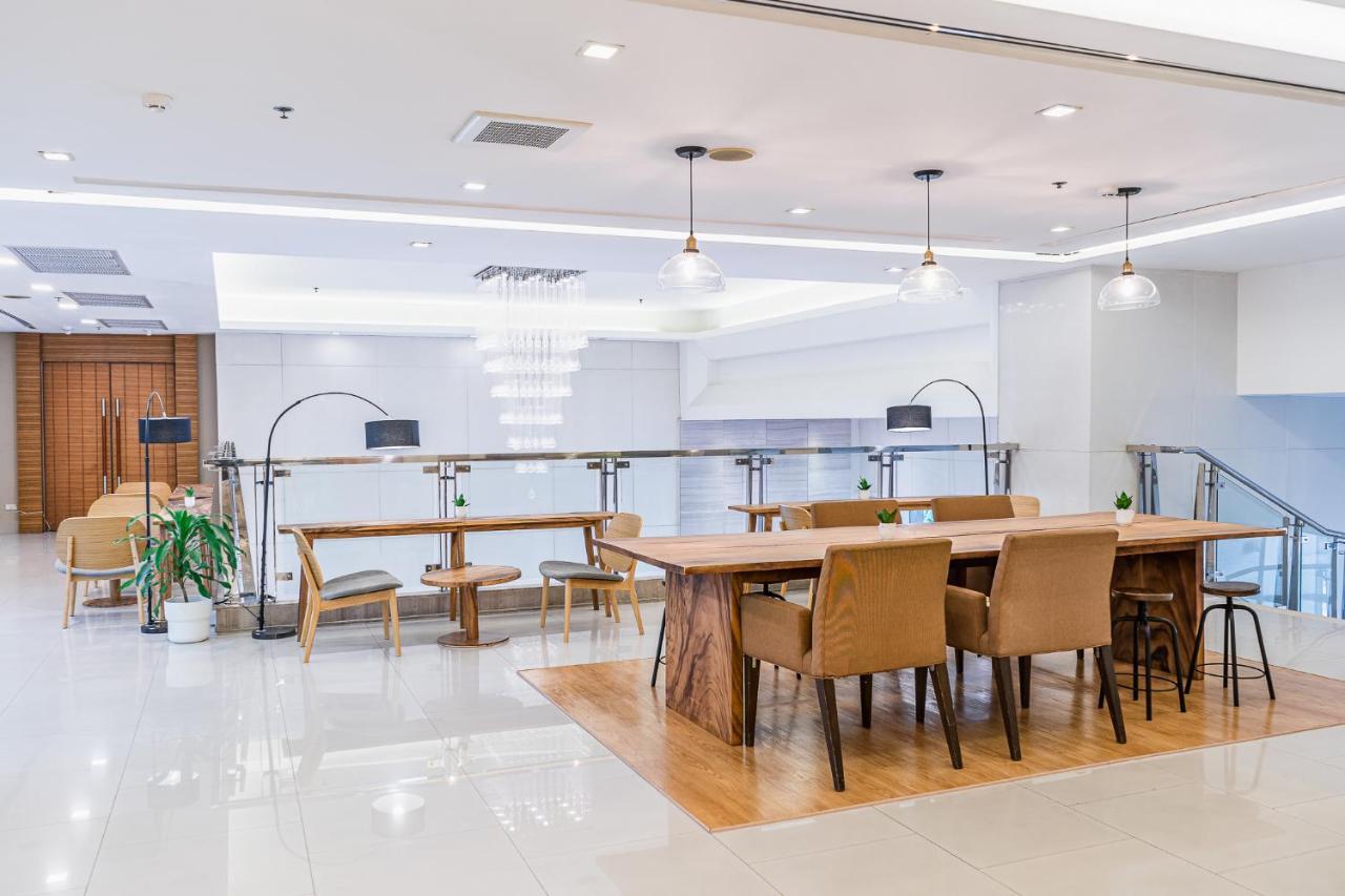 Jasmine Grande Residence Bangkok Exterior photo Library